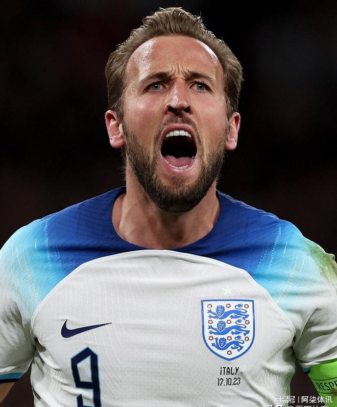 反手底线击 反手底线击