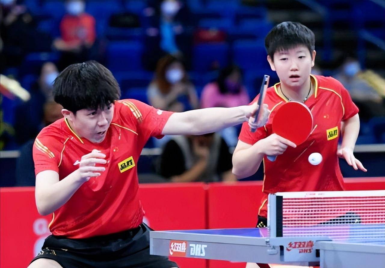 中间的桥梁 中间的桥梁