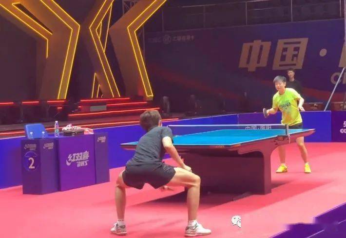 伯恩利若无 伯恩利若无