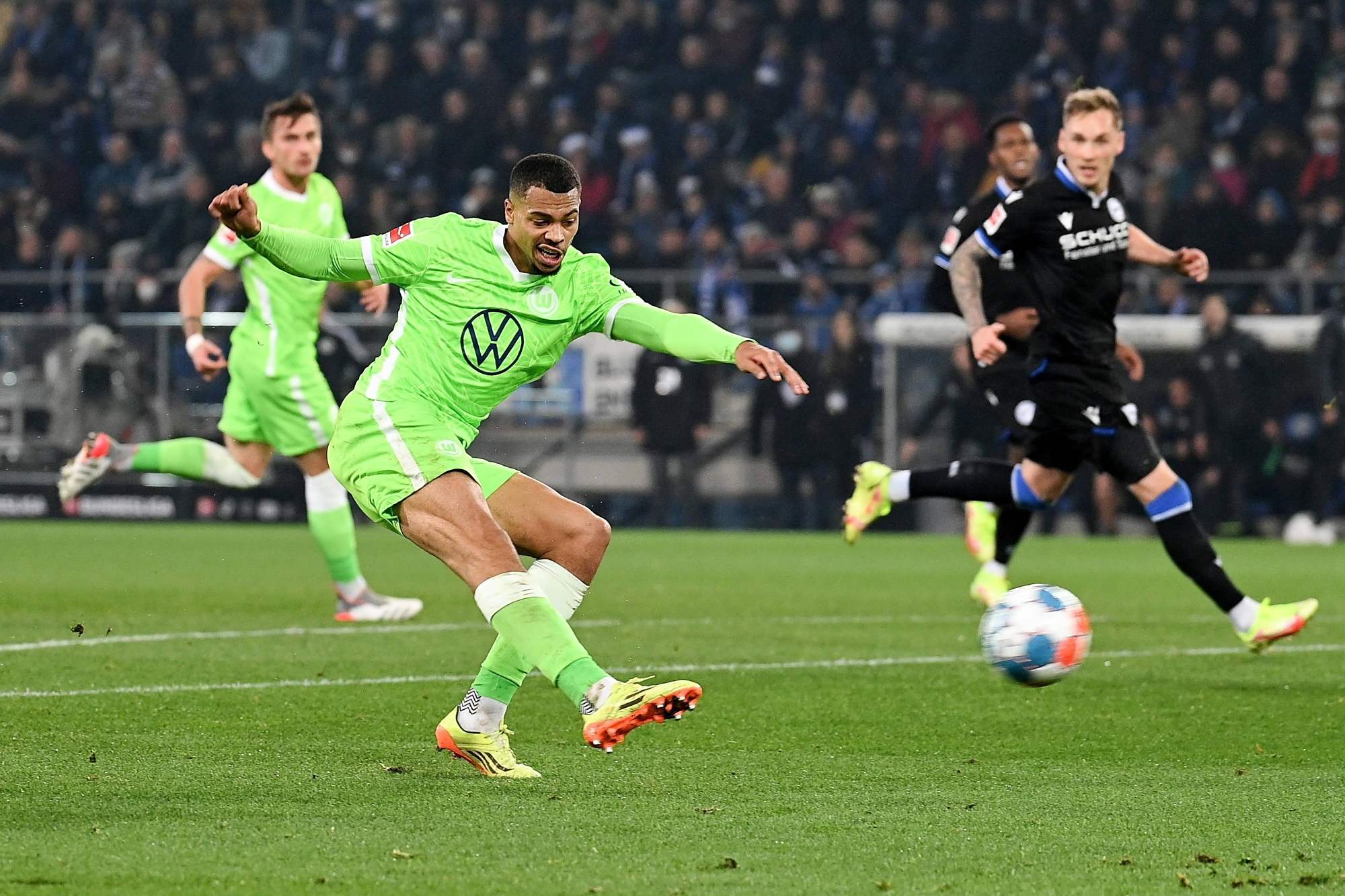 博彩行业长期优势：赌场真正赌的是人性。（人性才是赌场的底牌：博彩行业的长期优势）